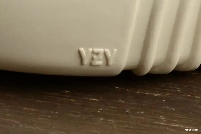 Kanye 750 West adidas Boost Grey B35309 x Yeezy 0520